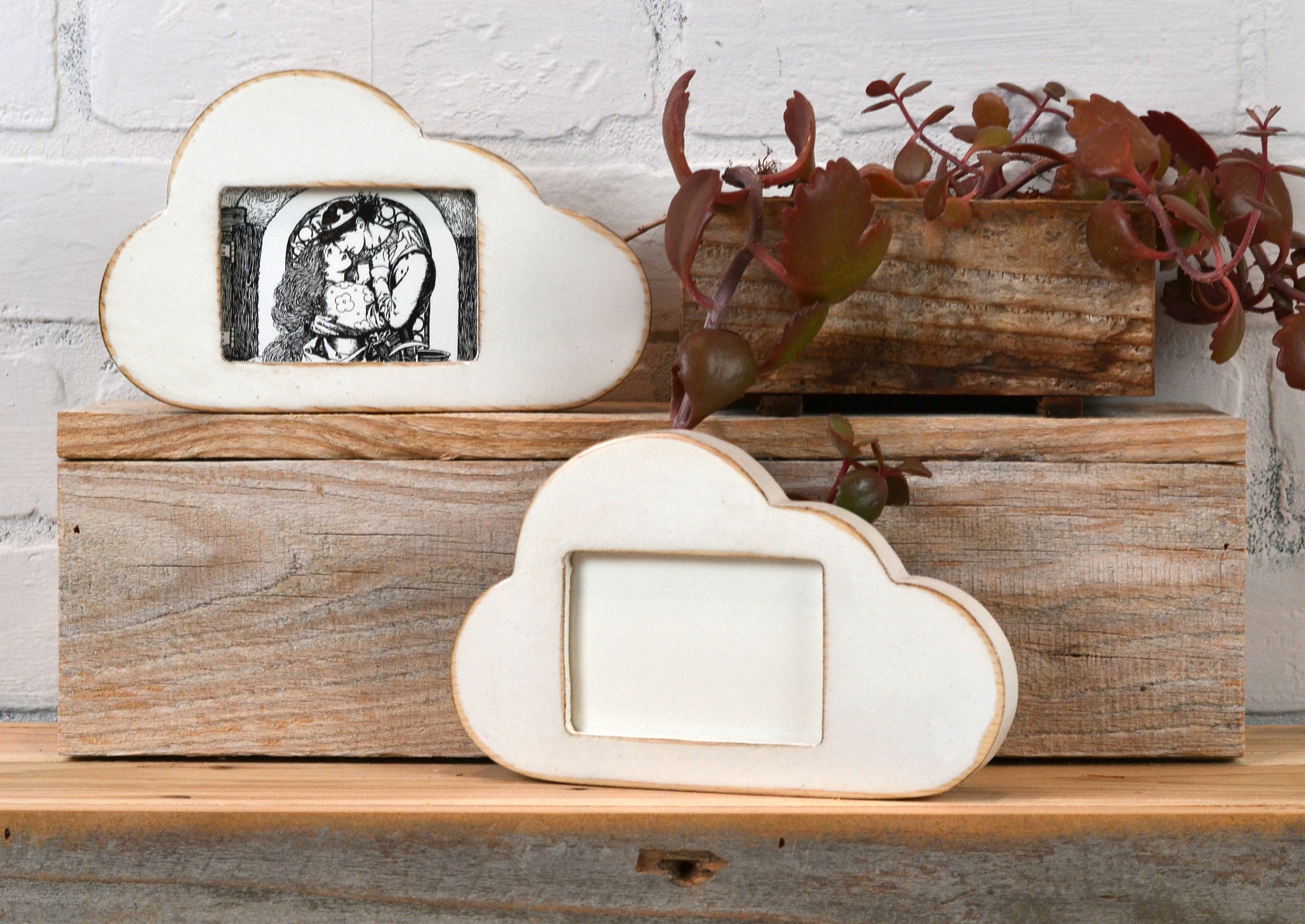 Wallet Size Picture Frame Cloud Shape With Vintage White Finish 2 5 X 3 5 Inch Wallet Size Picture Frame In Stock Same Day Shipping Wallet Size Picture Frame Cloud Shape With Vintage White Finish 2 5 X 3 5 Inch Wallet Size Picture Frame In Stock Same Day Shipping