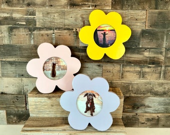 4x4 Flower Shape Picture Frame in Finish COLOR of YOUR CHOICE - 4 x 4 inch Square Table Top or Wall Hanging Picture Frame