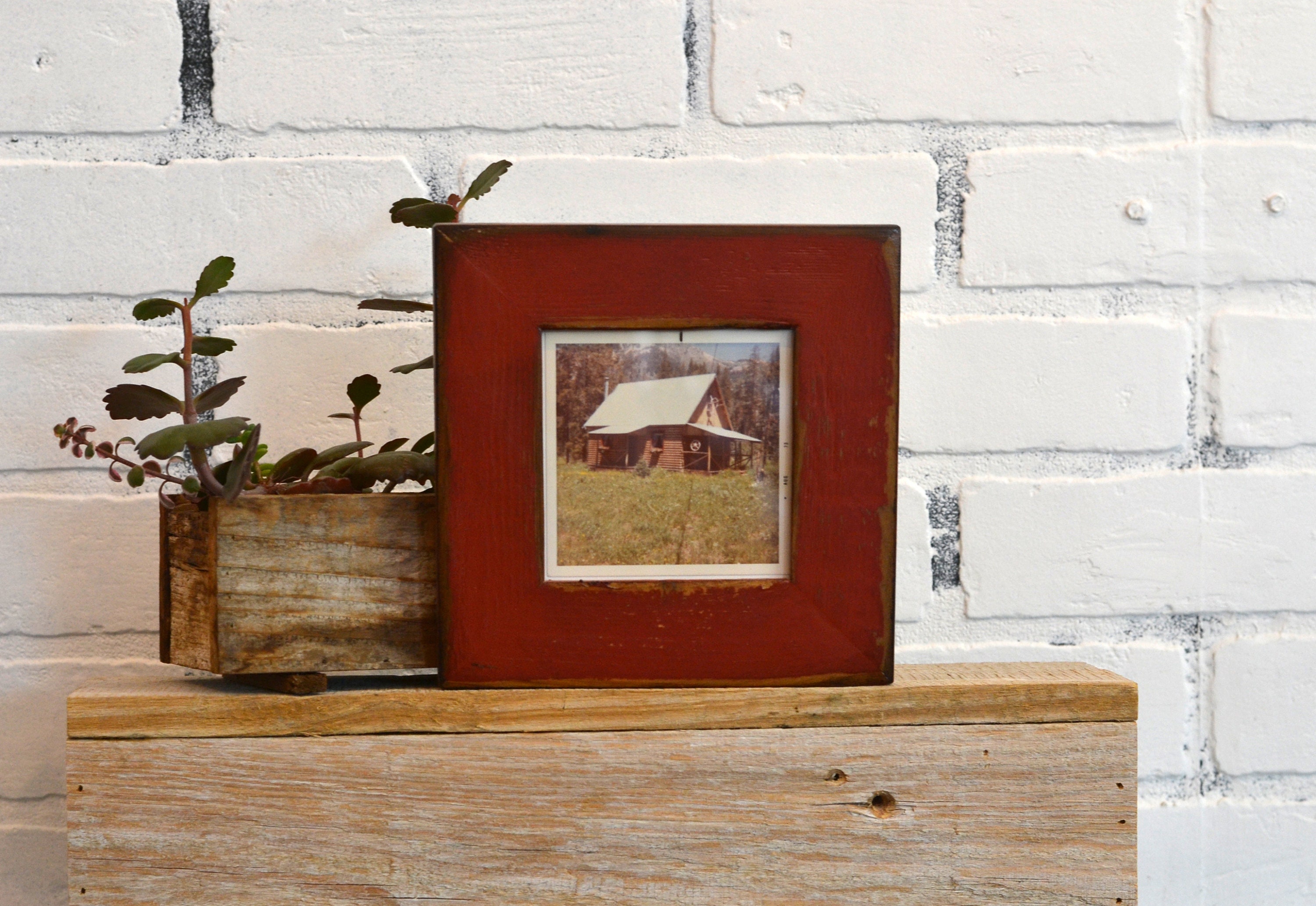 4x4 Reclaimed Wood Picture Frame with Super Vintage Brick Red Finish