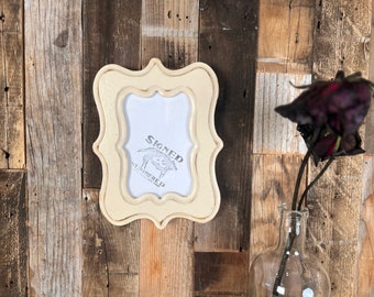 SHIPS TODAY - 4x6 Scalloped Opening Picture Frame with Vintage Ivory Finish - Solid Poplar Wood 4 x 6 Decorative Frame - In Stock