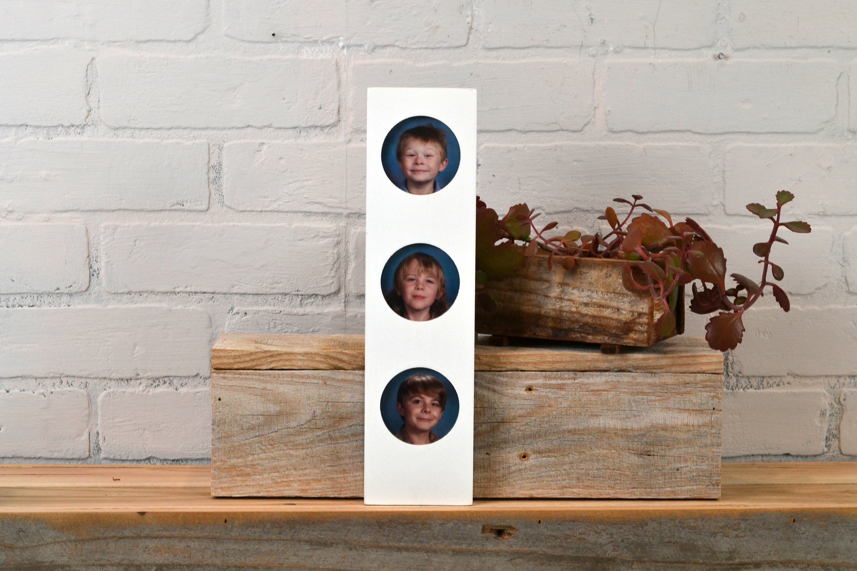 Stacked Circle Window Picture Frame For 3 2 5 X 3 5 Wallet Size Or Square Photos With Solid White Finish In Stock Same Day Shipping Stacked Circle Window Picture Frame For 3 2 5 X 3 5 Wallet Size Or Square Photos With Solid White Finish In Stock Same Day Shipping