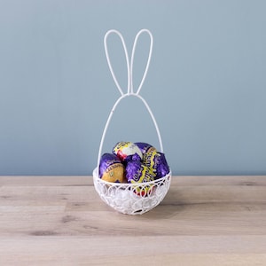 White Easter Bunny Rabbit Rustic Wire Storage Display Basket (25cm)