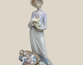 Retired Lladro Puppies #5807 - Girl With Puppies In A Basket - No Original Box