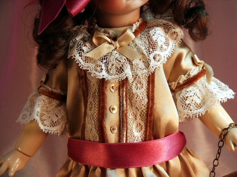 Robe Ancienne Pour Poupée Bleuette 1913 Broderie Originale
