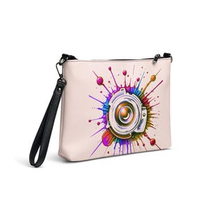 Roséfarbene Kamera Umhängetasche | Clutch mit Farbspritzer Motiv | Kunstleder Crossbody Tasche Damen | Rumet40 Art Design