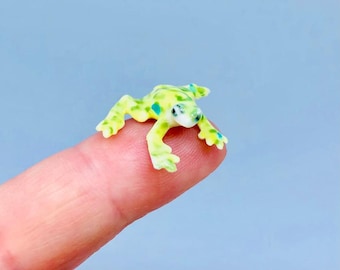 Frog Miniature Yellow Green Ceramic Collectable Tiny Terrarium Fairy Garden Gift
