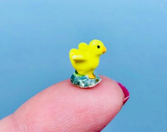 Miniature Ceramic Chick Chicken Duckling Baby Bird Collectable Easter Gift Pet Ornament