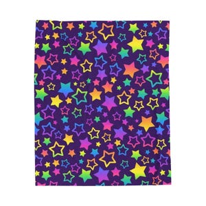 Colorful Star Velveteen Plush Blanket, Cozy Throw for Kids, Soft Blanket for Star Lovers, Perfect Gift for Birthdays, Home Decor