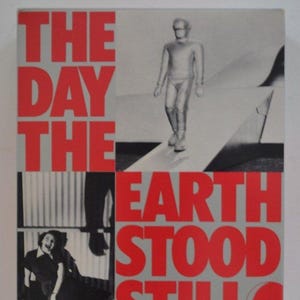 Vintage VHS Movie The Day the Earth Stood Still Vintage VHS VCR 1979 Movie Tape