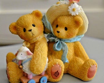 Cherished Teddies Chelsea & Daisy Figurine: 1999 Enesco Reunion  Retire Figurines