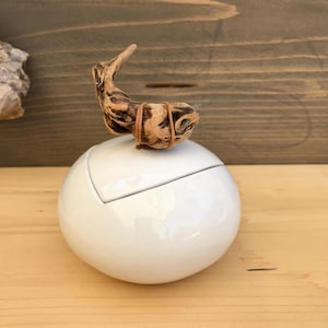Spherical container with lid, white ceramic container, container with lid and knob, sugar bowl, handmade ceramic,