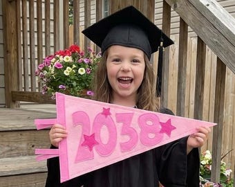 Graduation Year Pennant: Felt Photo Prop for School Milestones