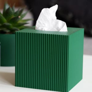 Tissue Box Cover, Tissue Box Holder, Modern Kleenex Box Cover, Minimalist Bathroom Decor, 3D printed, Home Gift, Gifts For Mom, Gift for her