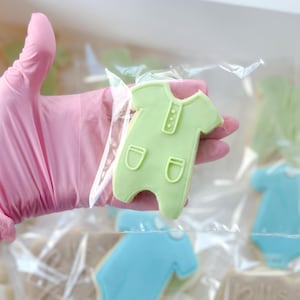Baby Romper Stamp and Cookie Cutter 2 Piece Set
