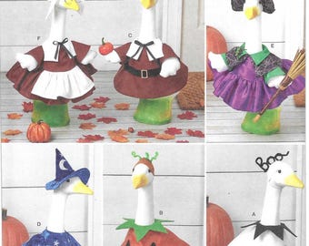 Simplicity Pattern S3186 Porch Goose Clothes for Fall Holidays, Halloween and Thanksgiving 23" Figure, One Size