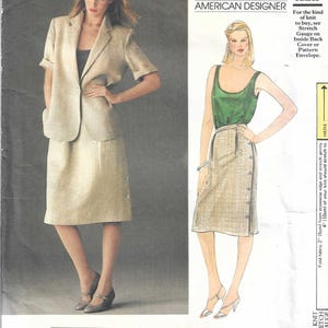 May include: A woman wearing a beige skirt suit with a short-sleeved blazer. The image also features a fashion illustration of a green top and skirt. The text "Very Easy Vogue" and "American Designer" are visible. The brand "PERRY ELLIS" is also visible.