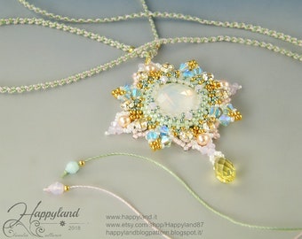 Konnichiwa, beaded pendant, tutorial step by step with 30 photos