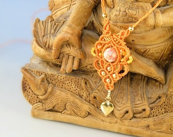 Maisha, tutorial de pendientes y collar de macramè paso a paso