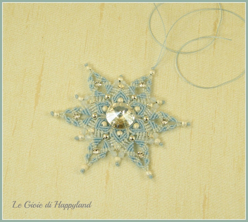 Macrame snowflake, tutorial step by step image 2