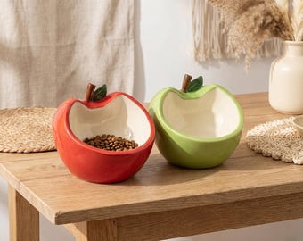 Adorabile ciotola per animali domestici in ceramica a forma di mela, ciotola per cibo per gatti a tema frutta Kawaii, simpatico design con orecchie di gatto 3D - Mela rossa e verde