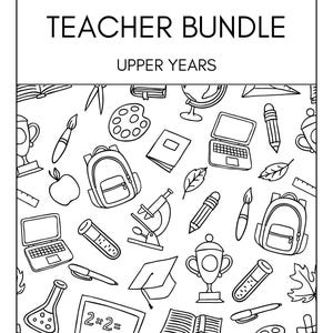 Puede incluir: Ilustración en blanco y negro de línea de un paquete de profesor sustituto para los años superiores. La imagen presenta una variedad de útiles escolares, incluyendo una mochila, un globo terráqueo, un microscopio, un lápiz, una paleta de pintura, un libro, una gorra de graduación, un trofeo, una regla, un tubo de ensayo, un vaso de precipitados, una computadora portátil, una campana, un par de tijeras y una manzana.