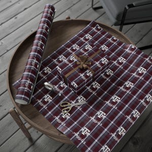 Texas A&M University Aggies Themed Wrapping Paper, Plaid Pattern