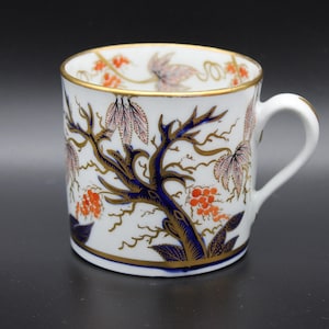 Una nuova lattina di caffè Hall