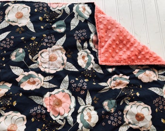 Couverture lestée - taille adulte (40 x 60 po.) ou coussin sous les genoux or rose floral pivoines