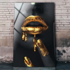 Golden Lips Glass Wall Art: Modern Glam Decor