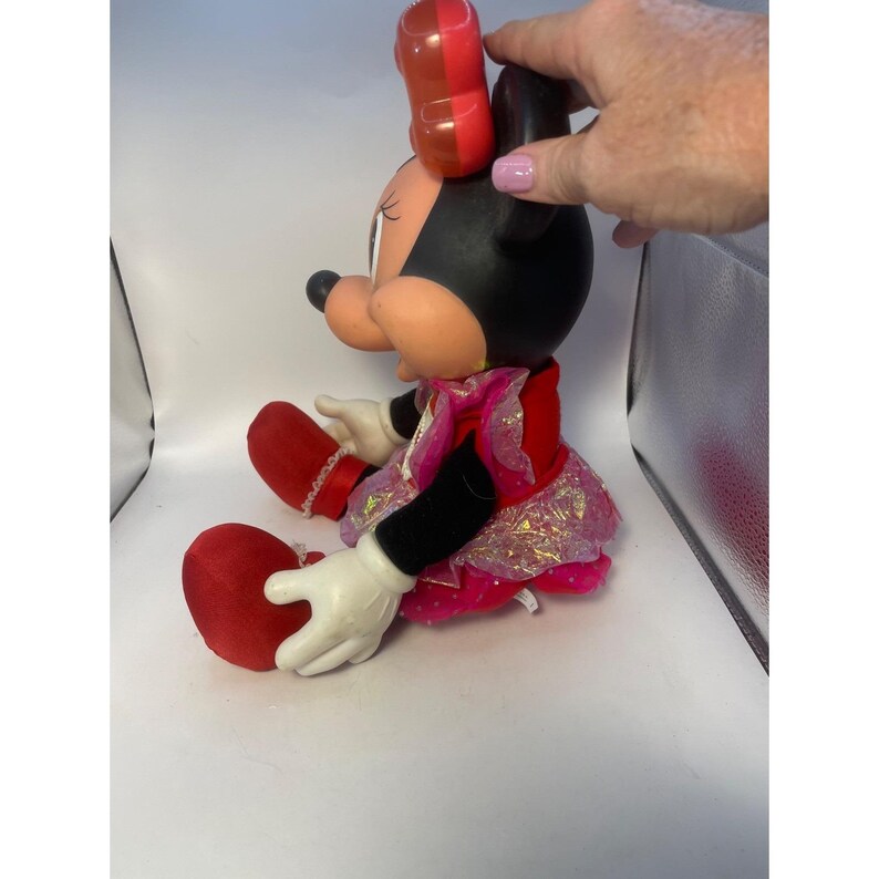 Vintage Mattel Disney Twinkle Sparkle Minnie Mouse Light Up Musical Plush image 4