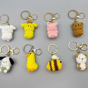 Gehäkelter Tier Schlüsselanhänger/handgemachter süßer Anhänger aus Wolle/mini 3D Comic Bild/Süßes Paar und Kinder Geschenk/Schlüsseltasche Anhänger Dekoration