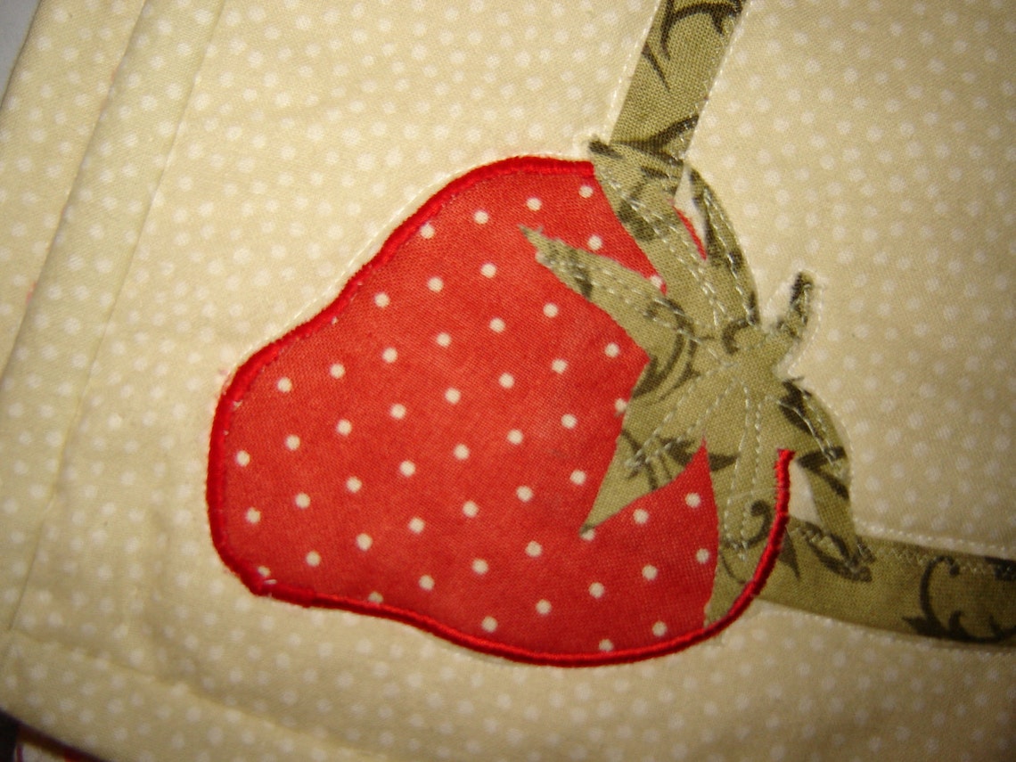 Strawberry Fields Quilt Pattern by Dayspring Quilt Studio Etsy