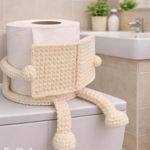かぎ針編みトイレットペーパーホルダーの型紙：おもしろいバスルームのあみぐるみ（PDFダウンロード）