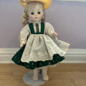 Vintage Madame Alexander Heidi doll