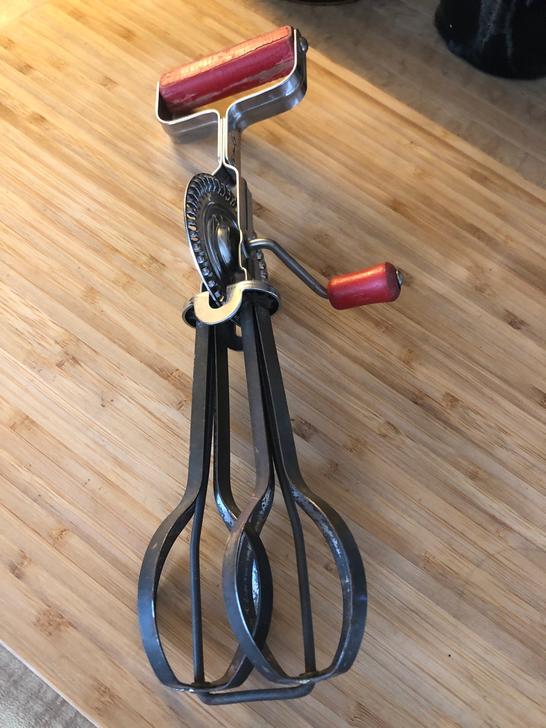 Vintage Androck Rusty Metal Hand Mixer Egg Beater Farmhouse Etsy