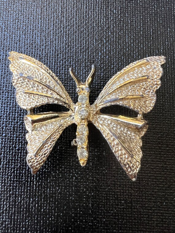 Vintage Gerry's Brooches, Dove and Butterfly Moth… - image 2