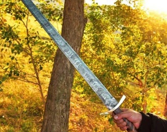 Handgeschmiedetes Schwert aus Damast-Stahl, Griff aus Rosenholz, Lederscheide