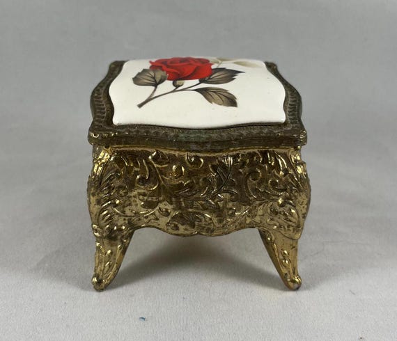 Vintage Japanese Red Rose Porcelain gilded Trinket box footed