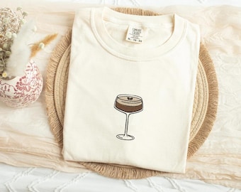 Haftowana koszula koktajlowa Espresso Martini, haftowana koszulka Martini, prezent urodzinowy dla niej, miłośniczka Martini, koszulka na wieczór panieński, Espresso