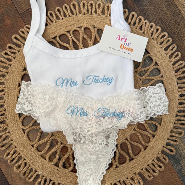 Personalized Bride Lingerie Set, Bride Underwear Set, Wedding Day Lingerie, Gift Box for Bride, Anniversary Gift Box, Bridal Shower Gift Box