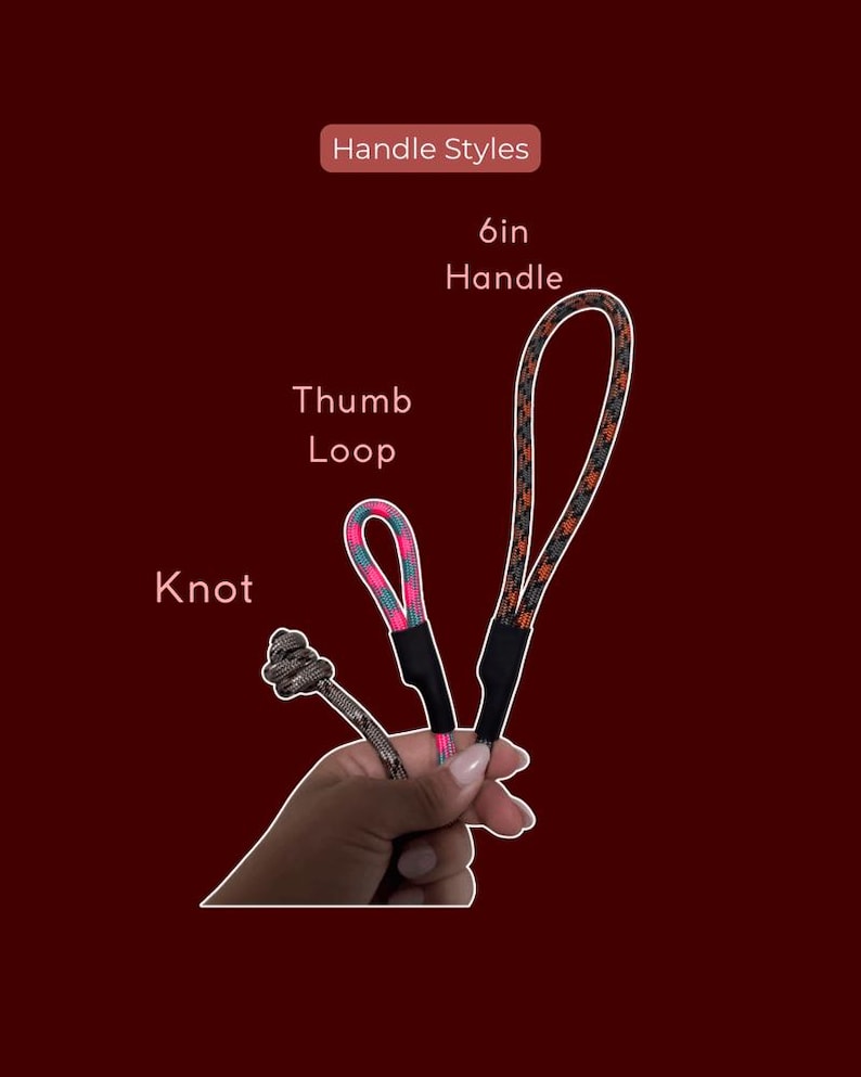 K&ouml;nnte beinhalten: Drei Seilgriffstile mit der Beschriftung Handle Styles: ein Knoten, eine Daumenschlaufe aus pink-t&uuml;rkis gemustertem Seil und ein 15,24 cm langer Griff aus schwarz-orange gemustertem Seil. Jeder Seilabschnitt ist mit einem schwarzen Verbinder fixiert.