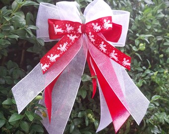 Weihnachtsschleifen Für Den Christbaum In Rot, Adventskranz