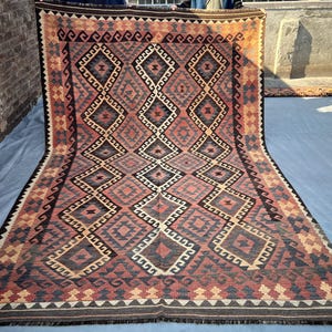 7x10.3 afghan Kilim Rug, Handmade Antique Red Beige Vintage Kilim Rug, Turkish Style Geometric Faded Rug, Dining Table Rug, Living Room Rug