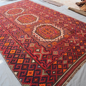Waschbarer Kelim Teppich aus Marokko - 230x300 Handgeknüpfter Wollmedaillon Kilim - Antiker geometrischer Kelim