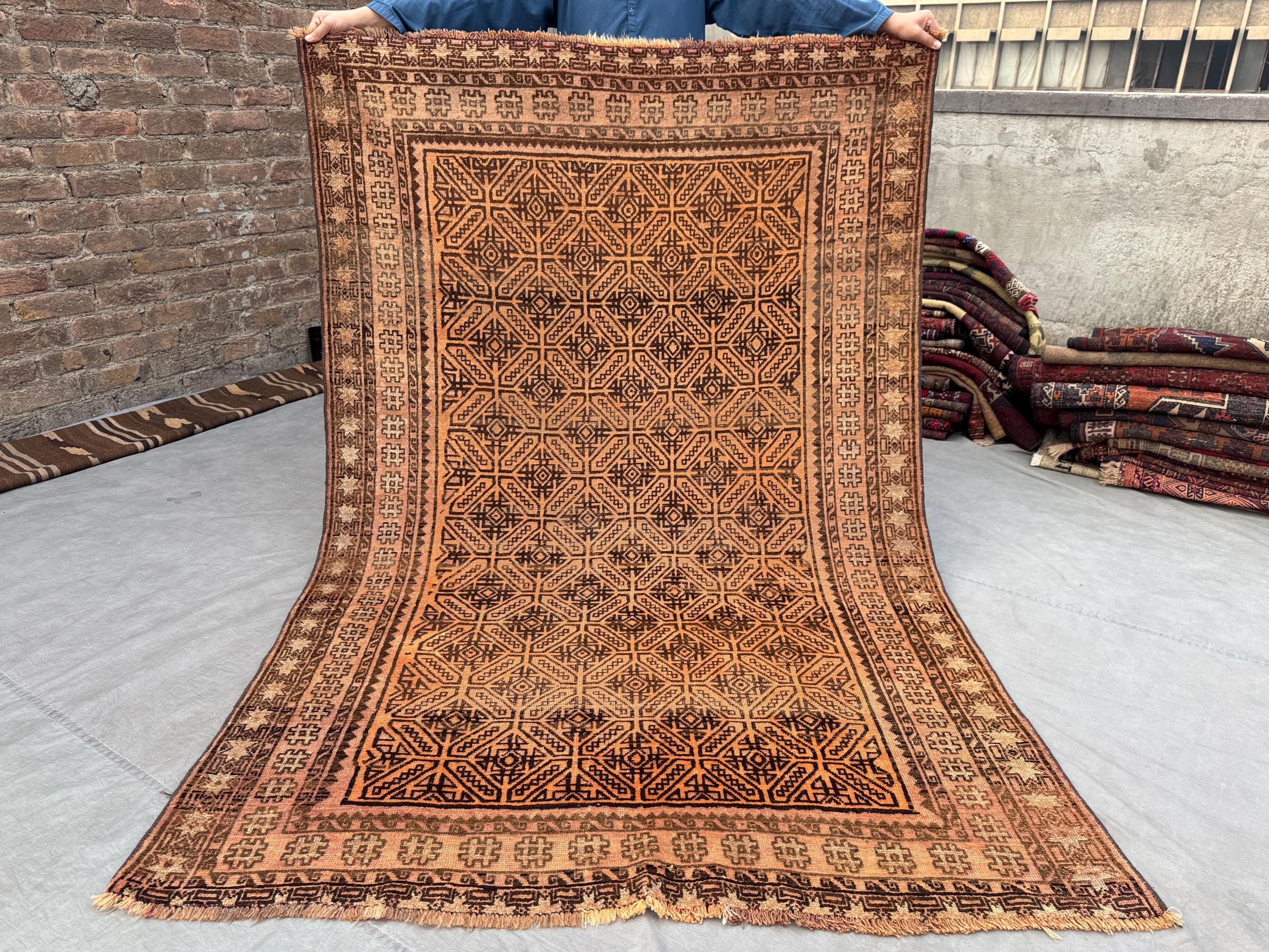 Antique Afghan Taimani Wool Rug 7x3 Ft _ Tribal Geometric Diamond