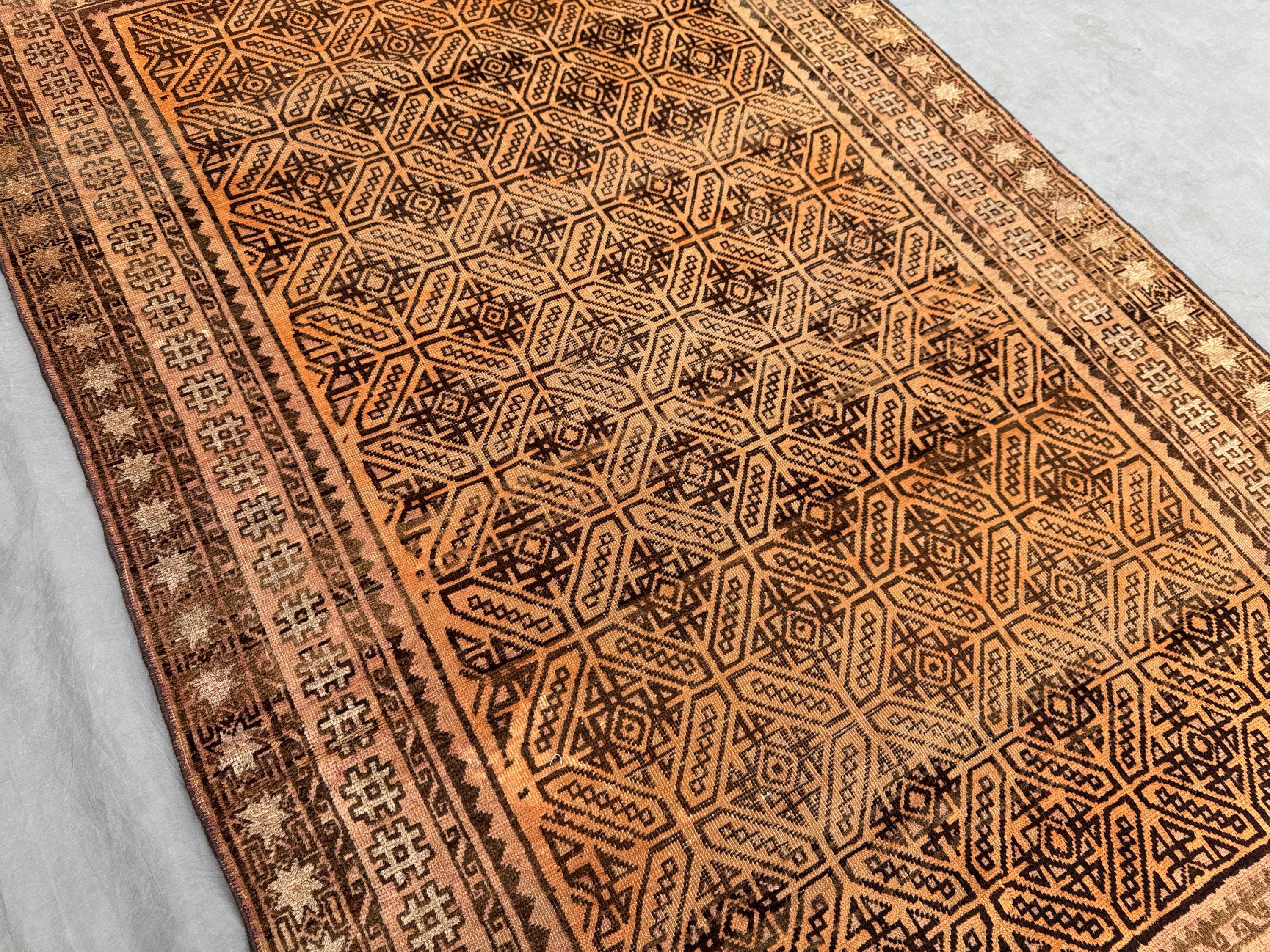 Antique Afghan Taimani Wool Rug 7x3 Ft _ Tribal Geometric Diamond