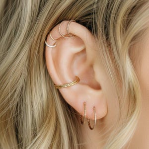 Diamond Cut Gold Hoop Earring • Helix, Tragus, Lobe 3mm-15mm 26gauge-14gauge