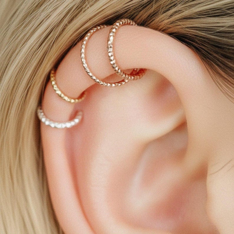 Diamond Cut Helix Hoop - Tiny Cartilage Earring - Endless Ring Hoops - 14g to 26g - 3mm to 15mm