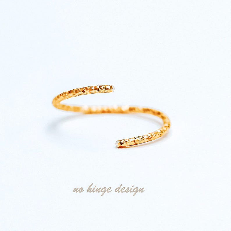 Diamond Cut Helix Hoop - Tiny Cartilage Earring - Endless Ring Hoops - 14g to 26g - 3mm to 15mm