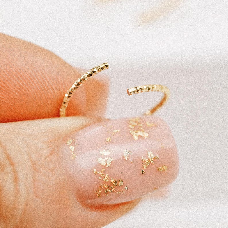 Diamond Cut Helix Hoop - Tiny Cartilage Earring - Endless Ring Hoops - 14g to 26g - 3mm to 15mm